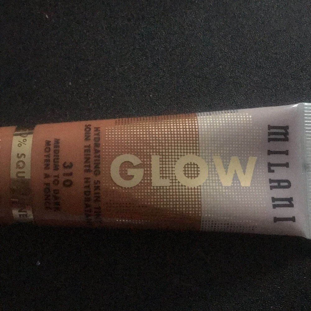 MILANI Skin Tint